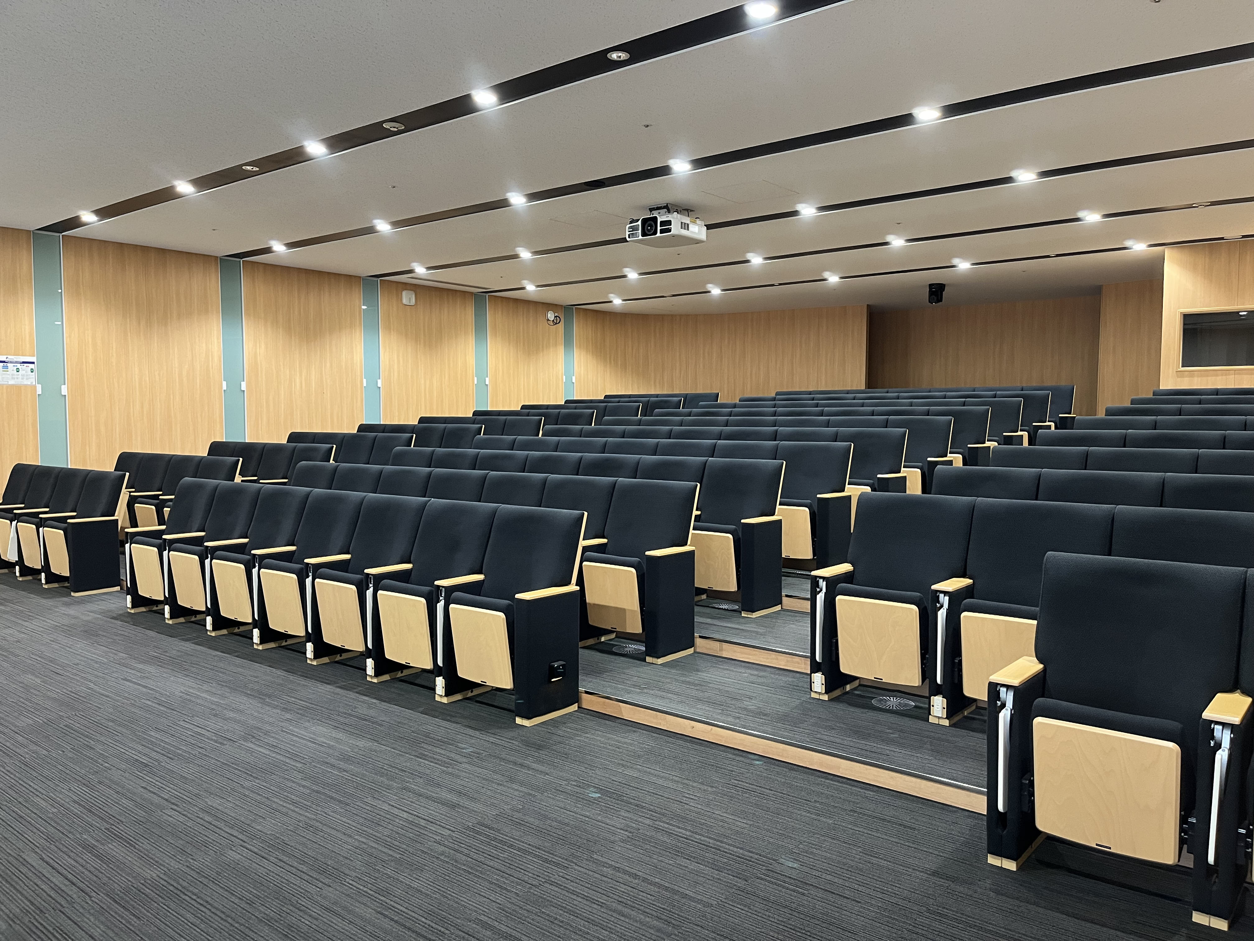 Auditorium (1)